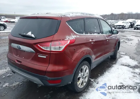 2015 Ford Escape Titanium z USA, uszkodzony, nr VIN 1FMCU0J93FUA94497